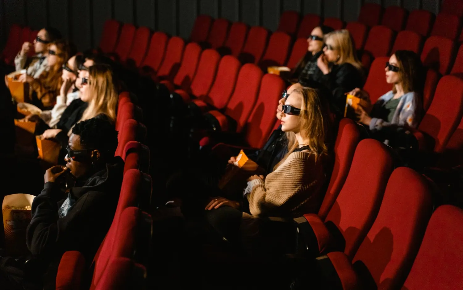 Cinéma UGC à Paris : le guide complet des salles, tarifs et carte illimité